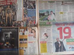 Kelebek Magazin Gazetesi - 9 Haziran 2010 - Tuna Kiremitçi - Osman Müftüoğlu - Tan Sağtürk - Miley Cyrus - Rihanna - Beyazıt Öztürk - Hakan Ural - Engincan Ural - Nükhet Duru - Tuğçe Sarıkaya - Siren Ertan - Melis Alphan - Azra Akın - Kemal İbrahim - Simon Cowell - Zhang Zulin - Özge Uzun - Ferit Ediz - Mehmet Ersoy - Gülşah Alkoçlar - Azade Balkaner - Oya Germen - Banu Zorlu - Neslihan Yargıcı - Sarp Akkaya - Ekrem Bora - Jale Yılmabaşar - Özcan Sabancı - Demet Sabancı - Cengiz Çetindoğan - Sertab Eraner - Cengiz Semercioğlu - Osman Müftüoğlu - Melike Karakartal - Güzin Abla - Barış Falay - Yasemin Taciroğlu - Lady Gaga - Lindsay Lahan - Kendra Wilkinson - Jessica Biel - Sharlto Copley fotoğraf ve haberi - Tam Takım Gazete