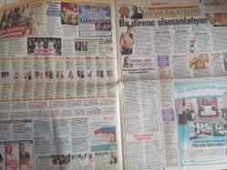 Kelebek Magazin Gazetesi - 9 Haziran 2010 - Tuna Kiremitçi - Osman Müftüoğlu - Tan Sağtürk - Miley Cyrus - Rihanna - Beyazıt Öztürk - Hakan Ural - Engincan Ural - Nükhet Duru - Tuğçe Sarıkaya - Siren Ertan - Melis Alphan - Azra Akın - Kemal İbrahim - Simon Cowell - Zhang Zulin - Özge Uzun - Ferit Ediz - Mehmet Ersoy - Gülşah Alkoçlar - Azade Balkaner - Oya Germen - Banu Zorlu - Neslihan Yargıcı - Sarp Akkaya - Ekrem Bora - Jale Yılmabaşar - Özcan Sabancı - Demet Sabancı - Cengiz Çetindoğan - Sertab Eraner - Cengiz Semercioğlu - Osman Müftüoğlu - Melike Karakartal - Güzin Abla - Barış Falay - Yasemin Taciroğlu - Lady Gaga - Lindsay Lahan - Kendra Wilkinson - Jessica Biel - Sharlto Copley fotoğraf ve haberi - Tam Takım Gazete