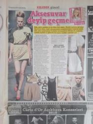 Kelebek Magazin Gazetesi - 9 Haziran 2010 - Tuna Kiremitçi - Osman Müftüoğlu - Tan Sağtürk - Miley Cyrus - Rihanna - Beyazıt Öztürk - Hakan Ural - Engincan Ural - Nükhet Duru - Tuğçe Sarıkaya - Siren Ertan - Melis Alphan - Azra Akın - Kemal İbrahim - Simon Cowell - Zhang Zulin - Özge Uzun - Ferit Ediz - Mehmet Ersoy - Gülşah Alkoçlar - Azade Balkaner - Oya Germen - Banu Zorlu - Neslihan Yargıcı - Sarp Akkaya - Ekrem Bora - Jale Yılmabaşar - Özcan Sabancı - Demet Sabancı - Cengiz Çetindoğan - Sertab Eraner - Cengiz Semercioğlu - Osman Müftüoğlu - Melike Karakartal - Güzin Abla - Barış Falay - Yasemin Taciroğlu - Lady Gaga - Lindsay Lahan - Kendra Wilkinson - Jessica Biel - Sharlto Copley fotoğraf ve haberi - Tam Takım Gazete