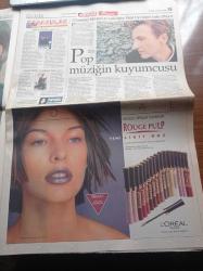 Hürriyet Pazar Gazetesi - 4 Ekim 1998 - George Soros - İlhan Cavcav Albümü - Paris Otomobil Fuarı 100. Yaşını Kutluyor - Devlet Bakanı Işılay Saygın 52 Yaşındayım Ve Bakireyim - Huysuz İhtiyar Oğuz Aral - Başrolü Hayatında Oynadı Gülnur Tufan - Pop Müziğin Kuyumcusu Neil Finn - Hint Riviyerası Goa