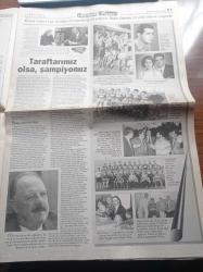 Hürriyet Pazar Gazetesi - 4 Ekim 1998 - George Soros - İlhan Cavcav Albümü - Paris Otomobil Fuarı 100. Yaşını Kutluyor - Devlet Bakanı Işılay Saygın 52 Yaşındayım Ve Bakireyim - Huysuz İhtiyar Oğuz Aral - Başrolü Hayatında Oynadı Gülnur Tufan - Pop Müziğin Kuyumcusu Neil Finn - Hint Riviyerası Goa