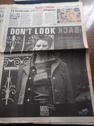 Hürriyet Pazar Gazetesi - 21 Kasım 1998 - Ünlü Fransız Fotoğrafçı Marc Riboud İstanbul'un Portresini Çekiyor - Cinsel Arzu Genlerde - 50'lerden Günümüze Albüm Kapaklarıyla Popüler Müzik Tarihi - Türk Modasının Yeni Yıldızı Arzu Özbakış - 12 Eylülzede Çocuk Kitapları - Bursa'nın Gururu - Pakize Suda - Ayşe Arman - Tarih Boyu At