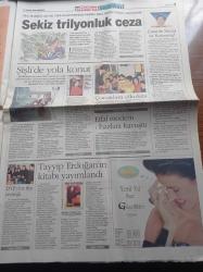 Hürriyet İstanbul Gazetesi - 31 Aralık 1998 - Yılbaşı TV Programı - Sibel Can - İbrahim Tatlıses - Muazzez Ersoy - Özcan Deniz - Ebru Gündeş - Mahsun Kırmızıgül - Huysuz Virjin - Hülya Avşar - İbrahim Erkal - Gülben Ergen - Ajda - Piyango 72 Yıldır Çekiliyor - Paranın Nakden Tarihi - Kadıköy'de Ortaçağ Manzarası - Yılbaşı İçin Süs Yarışı