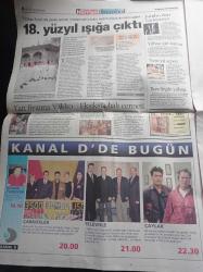Hürriyet İstanbul Gazetesi - 28 Aralık 1998 - Ömür Biter Yol Bitmez - Yılbaşı Tatili İçin - Nasıl Yolculuk Ediyoruz - Din Adamları Halkın Derdiyle Hemdert Olmalı - İstanbul Müftüsü Necati Tayyar Taş - Mehmet Aslantuğ - Alişan - Mehmet Ali Erbil - Ferhunde Hanımlar - Ali Poyrazoğlu - Televole'de Bu Akşam