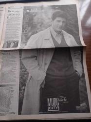 Hürriyet İstanbul Gazetesi - 27  Kasım 1998 - Validebağ'da Var Bir Talan - Manken Merve İldeniz Annelik İçin Mesleğini Askıya Alıyor - Nicholas Cage - Er Ryan'ı Kurtarmak - Nedim Saban - Kenan İmirzalıoğlu - Cemil İpekçi - Ebru Şallı - İstanbul Valisi Erol Çakır - İstanbul Emniyet Müdürü Hasan - İstanbul Üniversitesi Rektörü Kemal Alemdaroğlu - Eminönü Belediye Başkanı Ahmet Çetinsaya - Süleymaniye Yangınları - Beyoğlu'nda Koruma Merkezi - Surlar Tütüyor