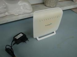 ZyXEL VMG3312-B10B ( Türk Telekom ) 300 Mbps Wireless VDSL2 MODEM + ADP -  2. EL ÇOK TEMİZ DURUMDA