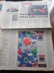 Hürriyet Tatil Gazetesi - 19 Eylül 1998 - Hande Ataizi - Cem Davran - İlk Kez Yapılacak Yapılacak Avrupa Kick Boxing Şampiyonasi-  Kick Boxing Dünya Üçüncü Kıymet Karpuzoğlu - Kaybolan Selanikli Cemaatinin Konuşan Tanığı Ilgaz Zorlu - Bill Clinton Monica Lewinsky İlişkisi- Seçmen Avı Başlıyor - Serdar Turgut - New York Times'a Saldırı - Sanki Tiyatro Sahnesi - Konniçiva Tokyo'dan Sevgiler - Kahvaltı Et Notunu Yükselt