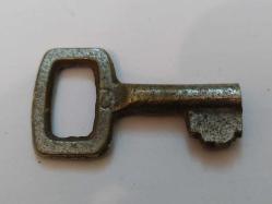 AN3--------Eski pirinç anahtar