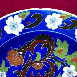 VINTAGE EL BOYAMA ÇİÇEKLER RESİMLİ ATLAS SERAMİK KÜTAHYA ÇİNİ TABAK ÇAP 27 cm , HÂLİYLE