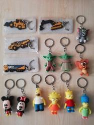 Anahtarlık koleksiyon kepçe dozer kamyon tır simpsons ailesi tom jerry yoda ailesi Mickey Minni Mouse nostalji tasarım süs vintage aksesuar hobi retro reklam promosyon Hediyelik dekorluk