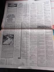 Milliyet Gazetesi - 17  Ekim 1982 - Belgin Güven Kraliçe Oldu - Fenerbahçe Efe'li Silahlı Kuvvetlergücü'nü 85 54 Yendi - Alkışlar Sarıyer Ve Samsunspor İçin - Mehmet Ali Ağca Ömer Bağcı İle Aynı Örgüt Adına Çalıştık - Bülend Ulusu Hedef Fiyat Artışını %20'ye İndirmek - Mehmet Ali Birand - Süleyman Demirel - Bülent Ecevit - Dünyayı Sarsan 13 Gün
