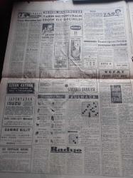 Milliyet Gazetesi - 13 Ekim 1960 - Yassıada Duruşmalarına 1 Gün Kala - Kim Niçin Nasıl Cezalandırılması İsteniyor - Celal Bayar - Adnan Menderes - Medeni Berk - Izzet Akçal - Fatin Rüştü Zorlu - Ethem Menderes - Hasan Polatkan - Lütfü Kırdar - Futbol Federasyonu Dün Belli Olmuştur - Japon Sosyalist Parti Lideri Konuşurken Öldürüldü - Çetin Altan