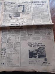 Milliyet Gazetesi - 7 Ekim 1981 - Burhan Felek - Mümtaz - Çetin Altan - Turhan Selçuk - 200. Milli Maçımızı Sovyetler Birliği İle Oynuyoruz - Turgay Şeren - Mısır Devlet Başkanı Enver Sedat Öldürüldü - Hüsnü Mübarek - Sufi Ebu Talib - Necmettin Erbakan Yeniden Tutuklandı - Mehmet Barlas - Suikastten Birkaç Saat Önce Kaddafi Enver Sedat'ı Tehdit Etti