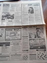 Hürriyet Gazetesi - 4 Şubat 1983 - Adile Naşit Ameliyat Oldu - Nazan Şoray - Nükhet Duru - Emel Sayın - Engin Verel 75 Milyonu Bastıran Beni Alır - Basketbolda Fenerbahçe Mucize Yarattı - Papandreu Çıkmazda Yunanistan 12 Eylül Öncesi Türkiye'ye Döndü - Adalet Bakanı Cevdet Menteş İstifa Etti - Dışişleri Bakanı İlter Türkmen Memnun Döndü - İnci Baba'nım Evleri Elinde Kaldı - Kenan Evren Öğrencileri Dinledi