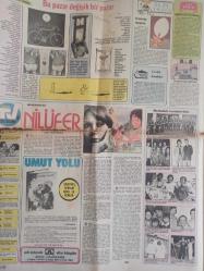 Kelebek Magazin Gazetesi - 25 Nisan 1976 - Hülya Koçyiğit - Melvin Zais - Bastianina - Bu Pazar Değişik Bir Pazar - Mutluluk Resimleriniz - Nasıl Katılacaksınız? - Claudia Marsani - Lauren Bacall - John Wayne - Anne Marie David - Türklere Hayranım - Devlerin Aşkı - Dünkü Çocuk Büyüdü Güzelleşti fotoğraf ve haberi - Tam Takım Gazete