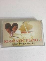 ROMANTIC PIANO - 1 Love songs vol - 21  kaset - nadir kasetçilik