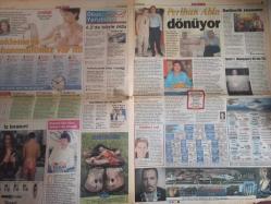 Kelebek Magazin Gazetesi - 30 Mayıs 2006 - Roberto Cavalli - Tuba Ünsal - Natalia - Bahar Feyzan - Arzu Yanardağ - Gülben Ergen - Fatih Ürek - Korhan Abay - Helena Bergström - Rasim Öztekin - Mustafa Koç - Serdar Cümbüş - Metin Fadıllıoğlu - Aliye Simavi - Mehpare Edin - Esat Edin - Heves Ekinci - Sinan Gürsoy - Aylin Okday - Ahmet Yalman - Fethi Pein - Zeynep Dereli - Nilgün Dereli - Kubilay Keskin - Ömür Gedik - Jimmy Jam - Murat Evgin - Hande Demir - Gülşan Alkoçlar - Begüm Şen - Cengiz Semercioğlu - Burhan Öçal - Hüseyin Apaydın - Güzin Abla - Yegi Nim - Zeynep Erol - Mischa Barton - Paris Hilton - Britney Spears - Denise Richards - Richie Sambrova - Kevin Federline fotoğraf ve haberi - Tam Takım Gazete