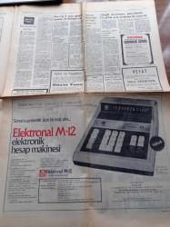 Cumhuriyet Gazetesi - 29 Temmuz 1974 - Şevket Süreyya Aydemir - Füruzan 47'liler - Oktay Akbal - İlhan Selçuk - Donanma Kupasını Fenerbahçe Aldı - İsmail Kurt Kıbrıs Destanını Yazdı - Makarios Kaçarken Allah Bizi Kurtarsın Diye Mırıldanıyordu -  Bülent Ecevit Kıbrıs'da Güvenlik İstiyoruz - Amerika Bülent Ecevit İle Karamanlis'in Görüşmeleri Önerdi - Muhsin Batur