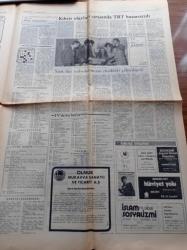 Cumhuriyet Gazetesi - 29 Temmuz 1974 - Şevket Süreyya Aydemir - Füruzan 47'liler - Oktay Akbal - İlhan Selçuk - Donanma Kupasını Fenerbahçe Aldı - İsmail Kurt Kıbrıs Destanını Yazdı - Makarios Kaçarken Allah Bizi Kurtarsın Diye Mırıldanıyordu -  Bülent Ecevit Kıbrıs'da Güvenlik İstiyoruz - Amerika Bülent Ecevit İle Karamanlis'in Görüşmeleri Önerdi - Muhsin Batur