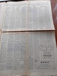 Cumhuriyet Gazetesi - 19  Mart 1974 - Kurucusu Yunus Nadi - İlhan Selçuk - Turhan Selçuk -  Abdulcanbaz - Çin'de Sovyet Ajanının Anıları - Stalin - Mao Zedung - Olimpiyat Oyunları Tehlikeye Giriyor - Balıkesir Grubu Maçları Başlıyor - Filiz Akın Paris'te Oğlu İçin Film Anlaşması Yaptı - Rauf Mutluay - Sevgi Soysal'ın Romanı İncelenecek - Irak'tan Barzani'ye Saldırı Hazırlığı - Tunceli Öğretmen Okulunda Çatışma - Ankara Uçağının Ses Bantları Dinlendi - Karaköy'deki Güzel İstanbul Anıtı Yerinden Kaldırıldı