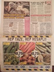 Kelebek Magazin Gazetesi - 29 Temmuz 2009 - Scarlett Johansson - Hayrettin Karaoğuz - Nesrin Cevadzade - Ceyda Düvenci - Bergüzar Korel - Halit Ergenç - Sezen Aksu - Hande Yener - Ebru Şallı - Nehir Erdoğan - Şenay Akay - Pelin Körmükçü - Cengiz Cennetoğlu - Ersun Yanal - Şehmuz Tatlıcı - Didem Uzel - Fatih Ürek - Sibel Barış - Bengü - Buse Terim - Alexander Lahmer - Halil Bezmen - Rengin Suar - Gamze Cizreli - Kubilay Keskin - Caroline Koç - Cengiz Semercioğlu - Pınar Aylin - Aşkın Nur Yengi - Özgü Namal - Melike Karakartal - Osman Müftüoğlu - Onur Baştürk - Ancak Öldükten Sonra İkon Olunur Sanırdım fotoğraf ve haberi - Tam Takım Gazete