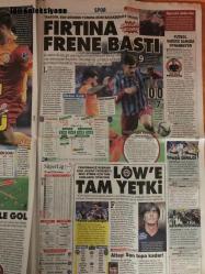 Sözcü Gazetesi, 26 Aralık 2021,  Atalay, Babacan, Baytaş, Döviz, Erdemir, Ergün Atalay, Faiz, Halil Ataş, Hürriyet, İsmet İnönü, Kemal Baytaş, Kemal Kılıçdaroğlu, Kemal Tunç, Konalga, Kur, Muharrem İnce, NASS, Rafineri, Rahmi Turan, Sarı-kırmızılılar, Serdar Aziz, TOKİ, Türk-İş, Türkiye, Van Çatak, Abdullah Avcı, Abdulah Hoca, Ahmet Ağaoğlu, Ali Koç, Berkay, Cornelius, Çotanaklar, Diana, Dorukhan, Emre Belözoğlu, Giresunspor, Gulbrandsen, Hamsik, Hasan Ali, Hatayspor, İsmail, İstatistikler, Joachim Löw, Kemal Abi, Mahmut, Murvat, Mustafa Denizli, Ndayishimiye, Okaka, Recep Tayyip Erdoğan, Serdar, Serdar Adalı, Süper Lig, Şampiyonluk, Trabzonspor, Umut Meler, Başakşehir'e Takıldı, Başakşehir Transpora, Büyük Balık Küçük Balıkları Yuttu!, Direkleri Geçemedi, Fenerbahçe Başkanı Koç