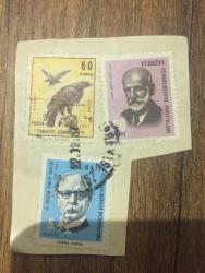 Mektup Zarfından Kesilmiş  / Postadan Geçmiş Üçlü Pul Filateli - Damgalı - Uçak Kartal Pulu, 60 Kuruş ,1967/Kamil Akdik, 30 Kuruş / Dr. Besim Ömer Akalın, 5 Kuruş - Türkiye Cumhuriyeti