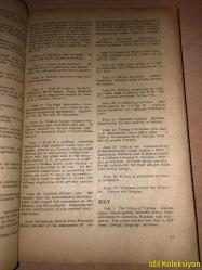 ALMANAC : A Turkish Daily News Publication - İlnur Çevik - İngilizce Kitap (ALMANAK : Türkçe Günlük Haber Yayını)
