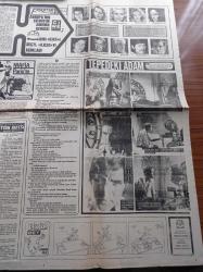 Tercüman İnci Gazetesi - 19 Mart 1974 - İlk Beş Yarışmasının Sonuçları - Hülya Koçyiğit - Cüneyt Arkın - Bedia Akartürk - Emel Sayın - Nuri Sesigüzel - Ajda Pekkan - Barış Manço - Yıldız Kenter - Müşfik Kenter - Hüzün Kayalıkları Foto Roman - Saadet Sun - Mafia Paris'te - Alain Delon - Charles Bronson - Elizabeth Taylor - Brigitte Bardot - Catherine Deneuve