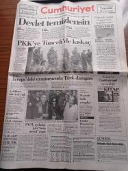 Cumhuriyet Gazetesi - 18 Nisan 1995 - Kurucusu Yunus Nadi - İlhan Selçuk - Toktamış Ateş - Melih Cevdet Anday - Devlet Bakanı Şükrü Erdem Cine 5'ten Yayın İçin Huzursuz - Voleybolda Halkbank Şampiyon - Devlet Güvenlik Mahkemesi Aydınlar İçin Fazla Mesai Yaptı - Başbakan Tansu Çiller - PKK'ye Tunceli'de Kıskaç - TBMM Faili Meçhul Cinayetler Komisyonu - Cumhurbaşkanı Süleyman Demirel