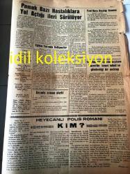 İSTANBUL VAKİT GAZETESİ YEREL TAŞRA BASINI --- 15 Ağustos 1963 Yıl :44 Sayı :13123--Koalisyon kanatları arasındaki çekişmeler ciddi bir  buhran  mahiyetinde değildir -- Kıbrıs Meselesi :Asım Us--5 Yıllık Planın Uygulanması Ümit Vericidir --Necdet Uğur --Türkiye de Sosyal Uyanış --Geçmiş zaman olur ki yazan :H.Nafiz Aytun --Asım Us 'un 1938  Hatıra Notları --Pamuk Bazı Hastalıklara Yol Açtığı İleri Sürüyor --Eski Amerika Cumhurbaşkanı Rozve 'tin  İsmet İnönü 'ye  Gönderdiği Bir Mektup --Milli  Baltrap Ekibi Çekoslovakya ya Hareket Etti --1963 Yılı Türkiye Baltrap Atışları Şampiyonluğu --