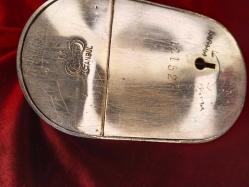 İŞ BANKASI KUMBARASI;1950 Lİ YILLARIN KUMBARASI.SERİ NUMARALI VE AY YILDIZ İSTANBUL DAMGALI 846