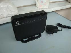 HUAWEI HG658c VDSL-ADSL 4 PORT 300 Mbps KABLOSUZ MODEM ( SİYAH ) + ADAPTÖR - 2. EL ÇOK TEMİZ