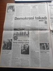 Yeni Şafak Gazetesi - 4 Kasım 2002 - Ak Parti Kazandı Milletin Zaferi - Recep Tayyip Erdoğan - Bülent Ecevit İntihar Ettik - Tarihi Tasfiye Bülent Ecevit Mesut Yılmaz Devlet Bahçeli Ve Tansu Çiller Artık TBMM Dışında - Devlet Bahçeli'den Örnek Davranış - İl İl Seçim Sonuçları - Cem Uzan - Genç Parti - DEHAP - Galatasaray Fenerbahçe İle Derbi Maçının Havasına Girdi- Fenerbahçe'de Fark Stresi
