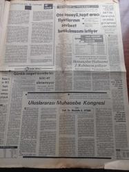 Milliyet Gazetesi - 8 Aralık 1977 - Sami Kohen - Burhan Felek - Fenerbahçe Bolu İle Berabere Kaldı - UEFA Kupasında Çeyrek Finalistler Belli Oldu - Kaçırılan Kıbrıslı İki Öğrenciden Biri Öldürüldü - Süleyman Demirel Sorunlar Karşısında Yılmayız - NATO Savunma Konseyi Ambargonun Kaldırılmasını İstedi