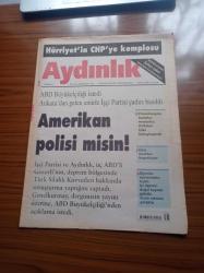 Aydınlık Gazetesi - 10 Ekim 1999 -  Kurucusu Şefik Hüsnü - Doğu Perinçek -Hürriyet'in CHP'ye Komplosu- Haftanın Konuğu Tüketici Hakları Derneği Genel Başkanı Turhan Çakar - ABD Büyükelçiliği İstedi Ankara'dan Gelen Emirle İşçi Partisi Çadırı Basıldı - Ülkü Ocakları Kapatılıyor - Provokasyon Şeriatçı Nesolcu İttifakın İşini Kolaylaştırdı - Öğretim Üyelerinden Tepki İyi Öğrenci Doğal Kaynak Gibidir Dışarı Çıkması Yasaktır