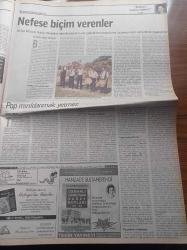 Radikal İki Gazetesi - 10 Kasım 2002 - Seçimden Galip Çıkan Adalet Ve Kalkınma Partisi Başkanı Recep Tayyip Erdoğan - Tesettürlü Savarona - Paulo Coelho - Mütevazı Soprano Otilya Maria Aydın - Duman Türk Rock'ının Genç Grubu - Fuat Keyman - Tanıl Bora -Lale Müldür - Elif Şafak - Deniz Baykal