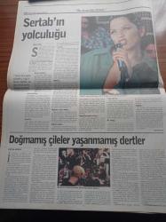 Radikal İki Gazetesi - 15 Kasım 1998 - Dört Usta Müzisyen The Poozies - Deniz Gezmiş - İki Özgür Kelebek Sevinç Erbulak ve Tolga Çevik - İşveli Ve Cilveli Rober Hatemo - Bülent Ortaçgil - Hoşçakal Yarın Film - Ertuğrul Kürkçü - Füsun Önal - Hadi Çaman - Sertab Erener - Yıldırım Turker- Oray Eğin - Bulmaca - Yıldo'nun Altın Yılları - Süleyman Demirel - Allende - Pinochet - RTÜK Neden Kaldırılamaz