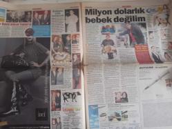 Kelebek Magazin Gazetesi - 27 Ekim 2007 - Seda Bakan - Ata Demirer - Deniz Seki - Tamer Karadağlı - Begüm Kütük - Oktay Kaynarca - Özgü Namal - Gazanfer Özcan - Mahsun Kırmızıgül - Erol Günaydın - Sophie Marceau - Gül Ergi - Yücel Mergen - Meral Yazıcı - Selahattin Beyazıt - Turgay Artam - Leyla Alaton - Güler Yiğit - Gülden Büyükuçak - Arzu Ceyhan - Nurcan Artam - Melissa Eliyeşil - Kubilay Keskin - Deniz Uüur - Engin Günaydın - Cengiz Semercioğlu - Harry Josh - Gisele Bündchen - Mick Hacknall - Eva Mendes - Britney Spears fotoğraf ve haberi - Tam Takım Gazete