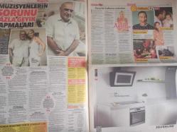Kelebek Magazin Gazetesi - 17 Ağustos 2014 - MFÖ - Ajda Pekan - Çağla Şikel - Emre Altuğ - İzzet Çapa - Billur Kalkavan - Müge Boz - Yasemin Özilhan - Garo Mafyan - Ömür Gedik - Müzisyenlerin Sorunu Fazla Geyik Yapmaları - Ajda Pekkan - Robin Williams - Demet Akalın - Okan Kurt - Kendimi Bildim Bileli Genç Erkeklerden Hoşlandım - Güneri Cıvaoğlu - ECE Çizgi Romanı - Ceyda Düvenci - Goca Vuslateri - Ahmet Mümtaz Taylan - Sinan Akçıl - Onur Baştürk - Sahrap Soysal - Işıl Reçber - Ziynet Sali - Ahu Yağtu - Gülşen - Cansu Dere - Burcu Esmersoy fotoğraf ve haberi - Tam Takım Gazete