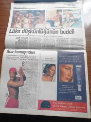 Radikal İki Gazetesi - 29 Ekim 2000 - Taylan Özgür 68'in İlk Faili Meçhulü - Amerikan Seçimleri - Demokratların Adayı Al Gore - Cumhuriyetçilerin Adayı Bush - Porno Oburluğu - Porno Yıldızı Lolo Ferrari - Hakkâri Batman Yad Eller - Bülent Ortaçgil - Cumhuriyet Bayramı - Yıldırım Türker - Şeyhmus Diken - Filiz Koçali
