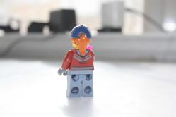 ORJİNAL LEGO FİGÜR OYUNCAK  DETAYLAR RESIMLERDE (CD ODA KUTU