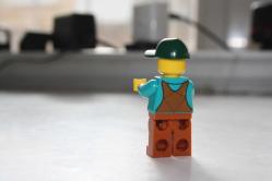 ORJİNAL LEGO FİGÜR OYUNCAK  DETAYLAR RESIMLERDE (CD ODA KUTU