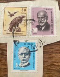 Mektup Zarfından Kesilmiş  / Postadan Geçmiş Üçlü Pul Filateli - Damgalı -  DR. ÖMER BESİM AKALIN, 5 KURUŞ / KAMİL AKDİK, 30 KURUŞ  / KARTAL 60 KURUŞ-  Türkiye Cumhuriyeti