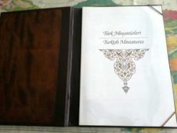 Türk Minyatürleri / Turkish Miniatures [Tahta Kapaklı Minyatür Kitabı]