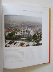 Yabancı Gazetecilerin Gözüyle İstanbul / Dateline İstanbul: Twenty-Three Personal Pieces
