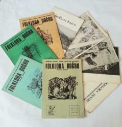 FOLKLORA DOĞRU Robert Kolej / Boğaziçi Üniversitesi Türk Folklor Kulübü Dergisi, Dans Müzik Kültür, 1969 - 20016, Sayı: 1 - 70 + ICTM 20th Ethnochoreology Symposi [TAKIM]