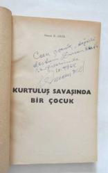 Kurtuluş Savaşında Bir Çocuk [İMZALI]