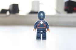 ORJİNAL LEGO FİGÜR OYUNCAK  DETAYLAR RESIMLERDE (CD ODA KUTU