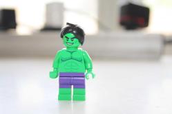 ORJİNAL LEGO FİGÜR OYUNCAK  DETAYLAR RESIMLERDE (CD ODA KUTU